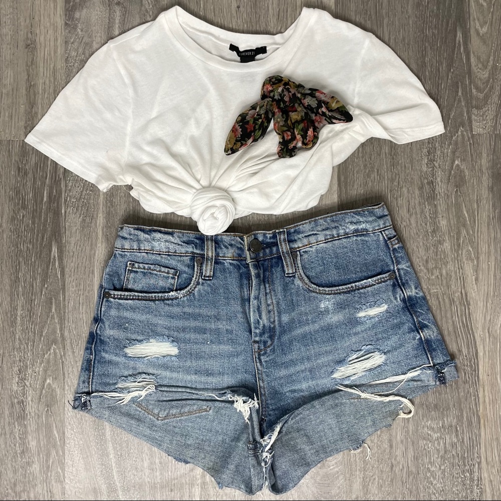 Blank NYC Jean Short